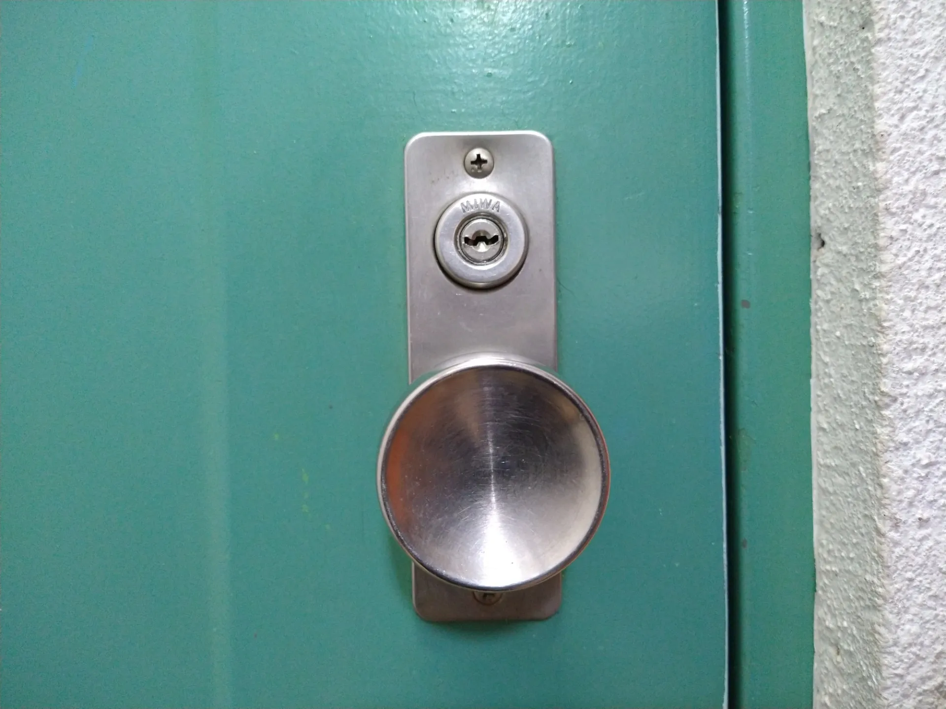 【長野市】玄関ドア MIWAシリンダー交換、金庫開錠を行いました！