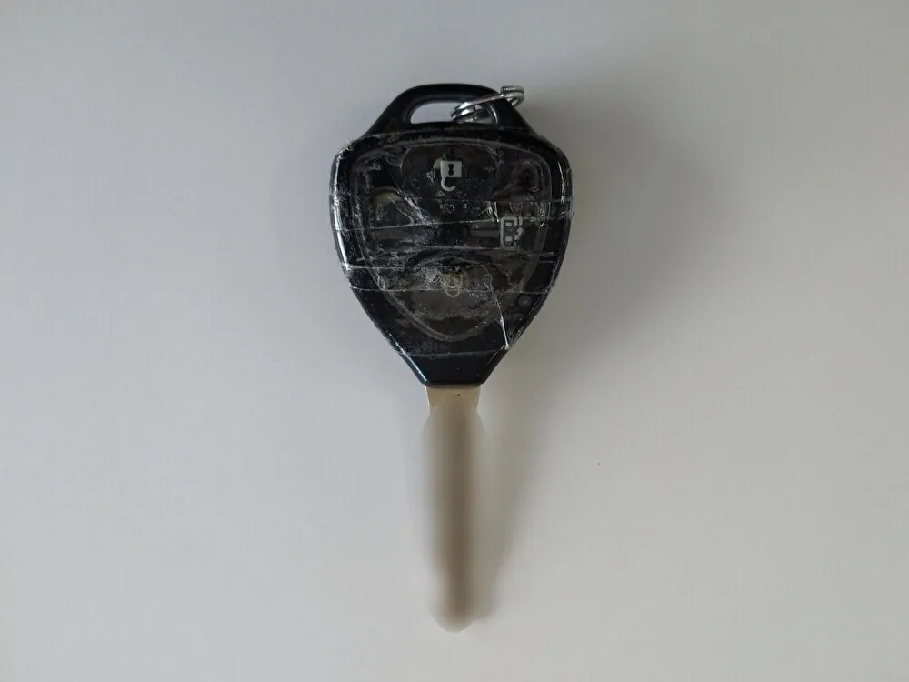 【長野市】トヨタ リモコンキー修理 (キーシェル交換)